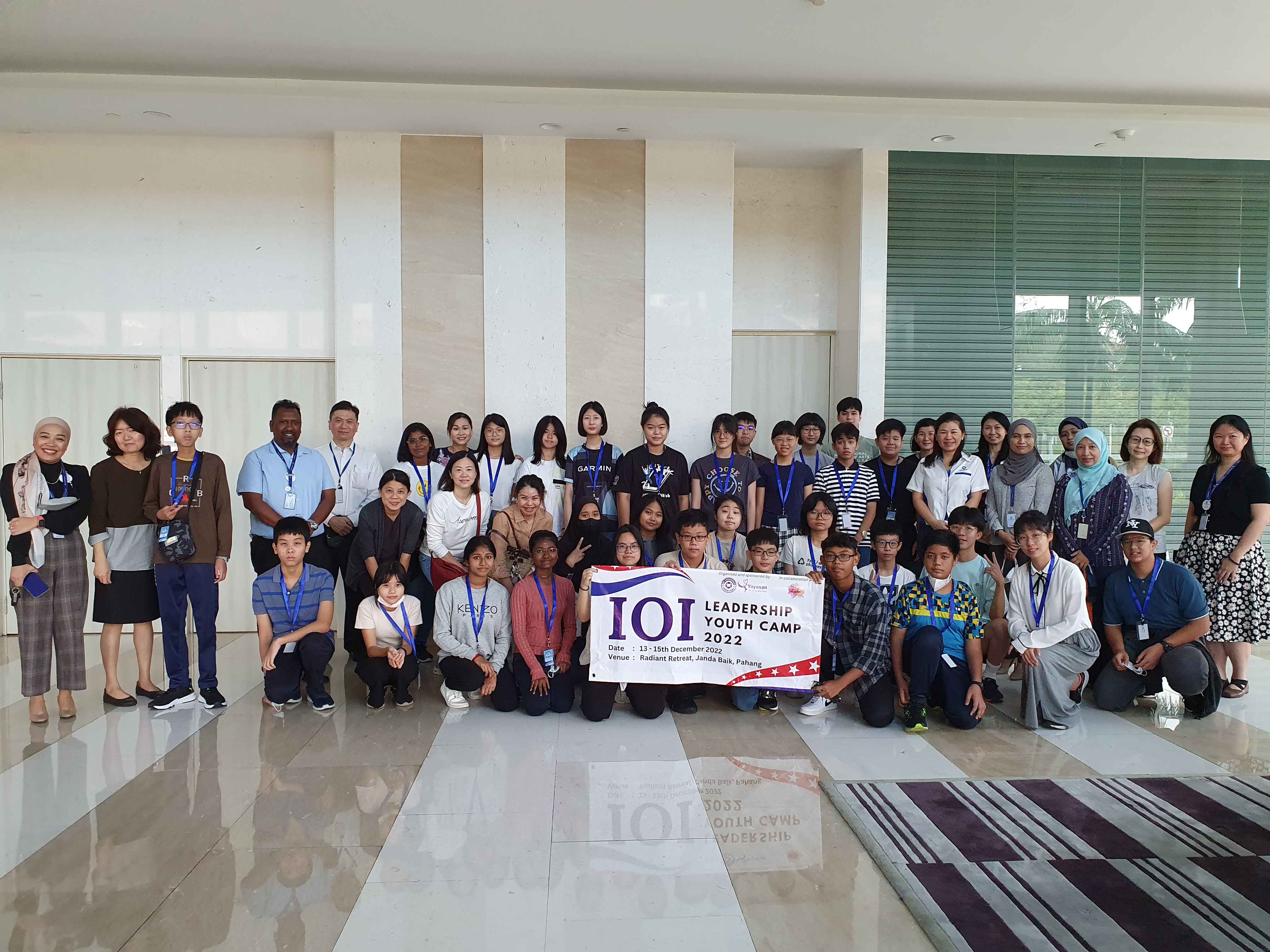 training-youths-to-be-leaders.jpg